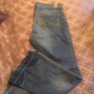 Maurice’s 9/10 NWOT